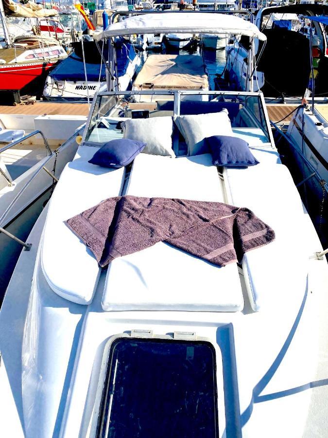 Barco Sihnny - Puerto Colon Hotel Costa Adeje  Eksteriør billede
